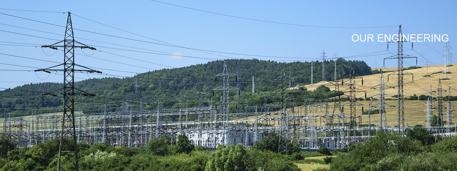 linha eléctrica que amarra o equipamento